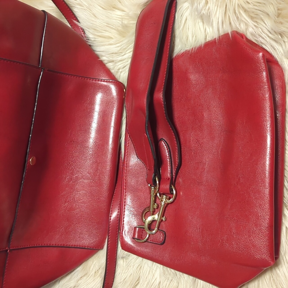 Red purse bag with bonus pouch and strap - Picture 3 of 5